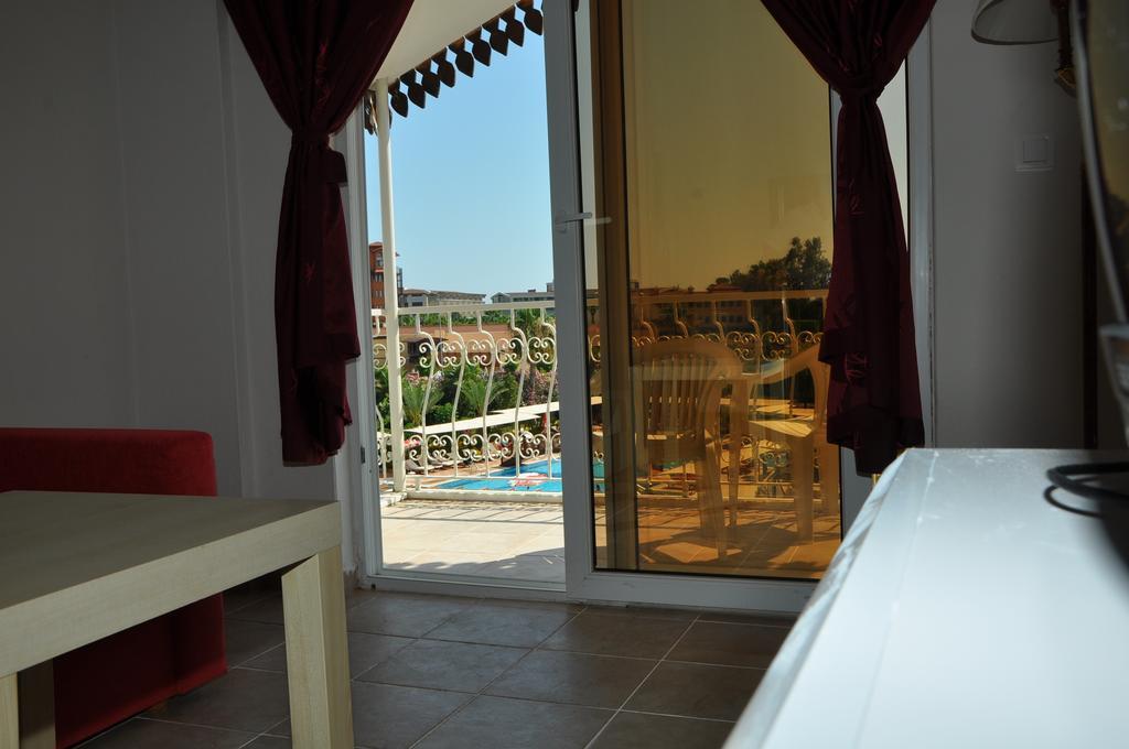 Almila Side Suite Hotel Szoba fotó