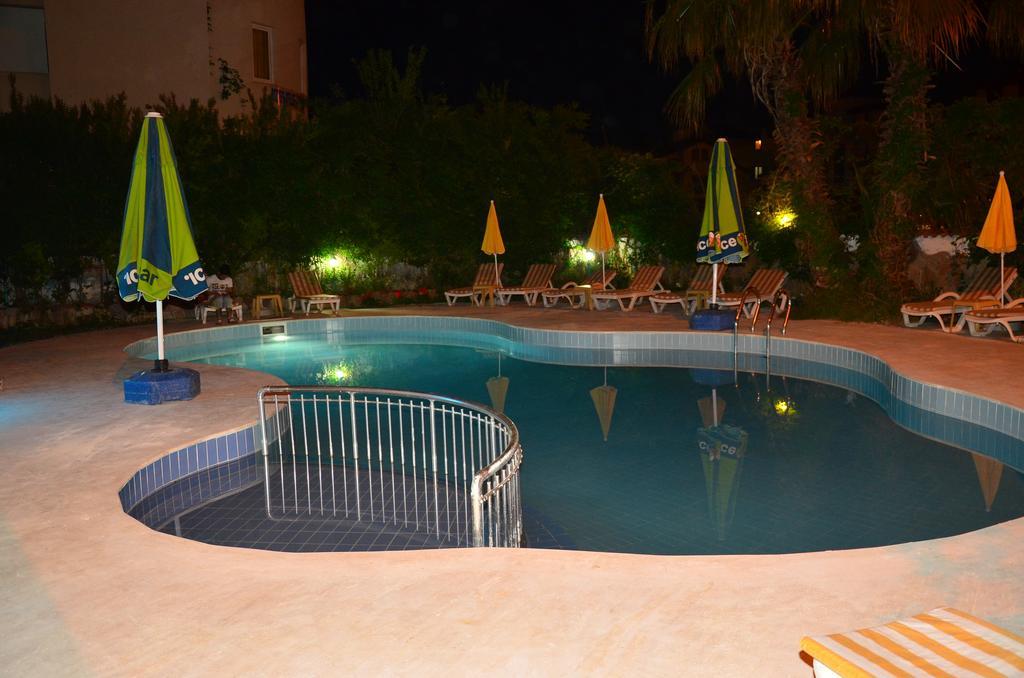 Almila Side Suite Hotel Szoba fotó
